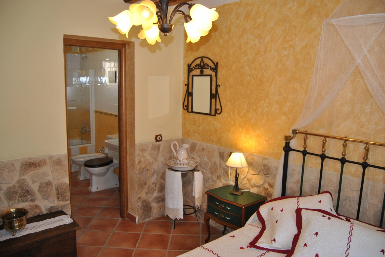 HABITACIÓN LA MIES